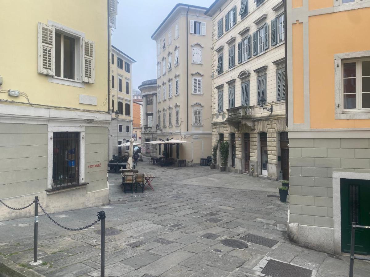 Richard'S Bow House Villa Trieste Bagian luar foto