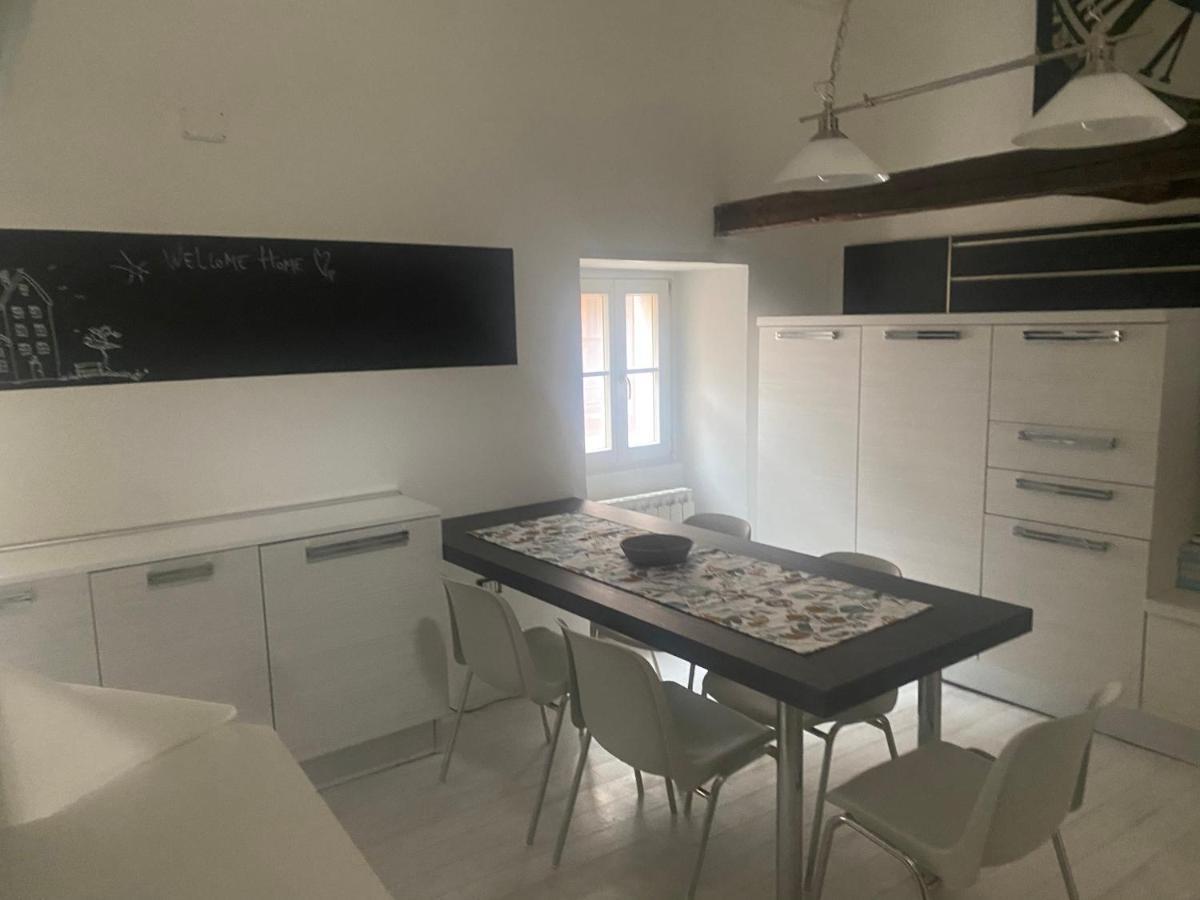 Richard'S Bow House Villa Trieste Bagian luar foto